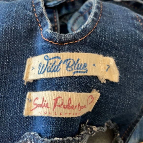 Stretchy Short blue Jean overalls with brass buttons criss cross spaghetti strap - Picture 5 of 6